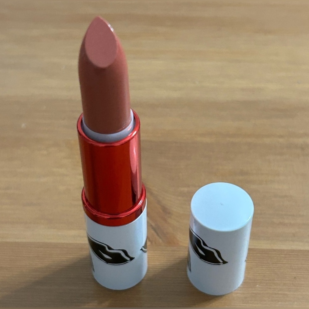 Smashbox Be Legendary Prime & Plush Lipstick in Easy NIB